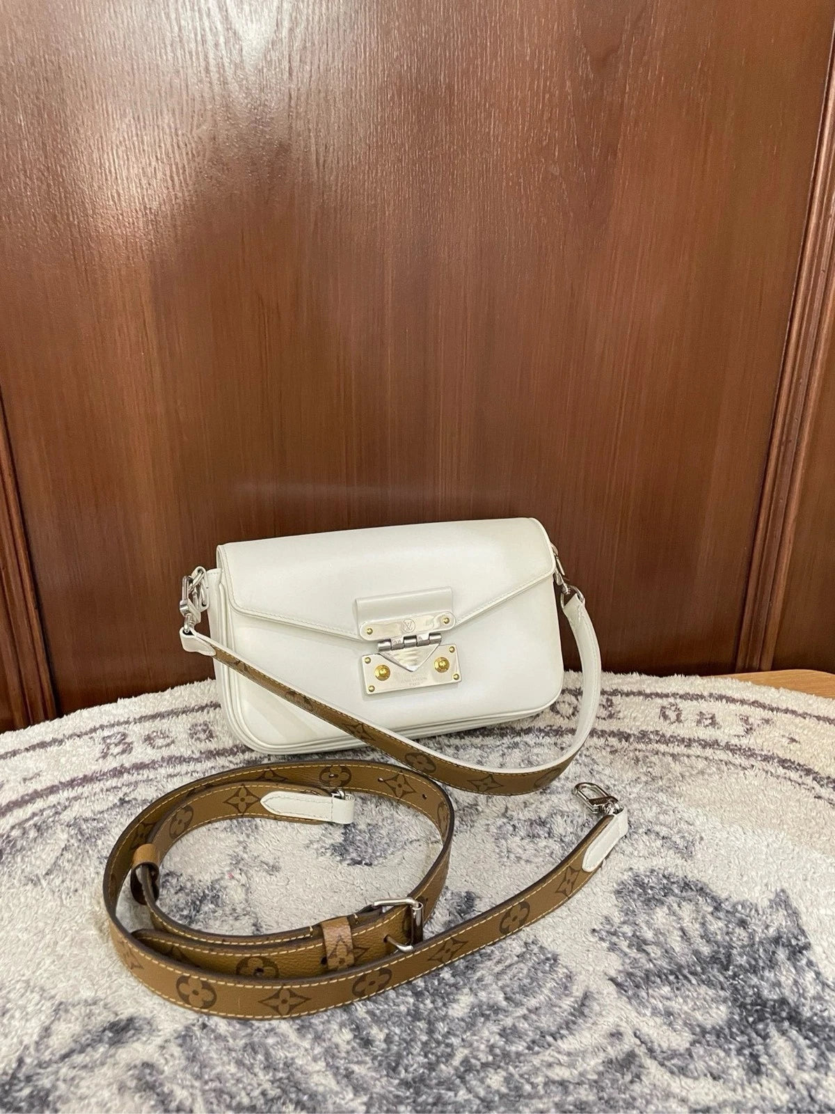 Pre-owned Louis Vuitton Swing Crossbody Shoulder Bag For Women