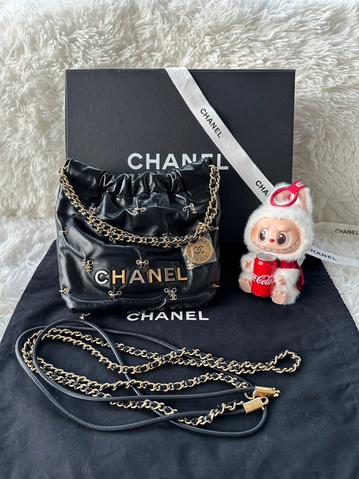 CHANEL 22Bag Mini Special Edition Black Tote Bag For Women