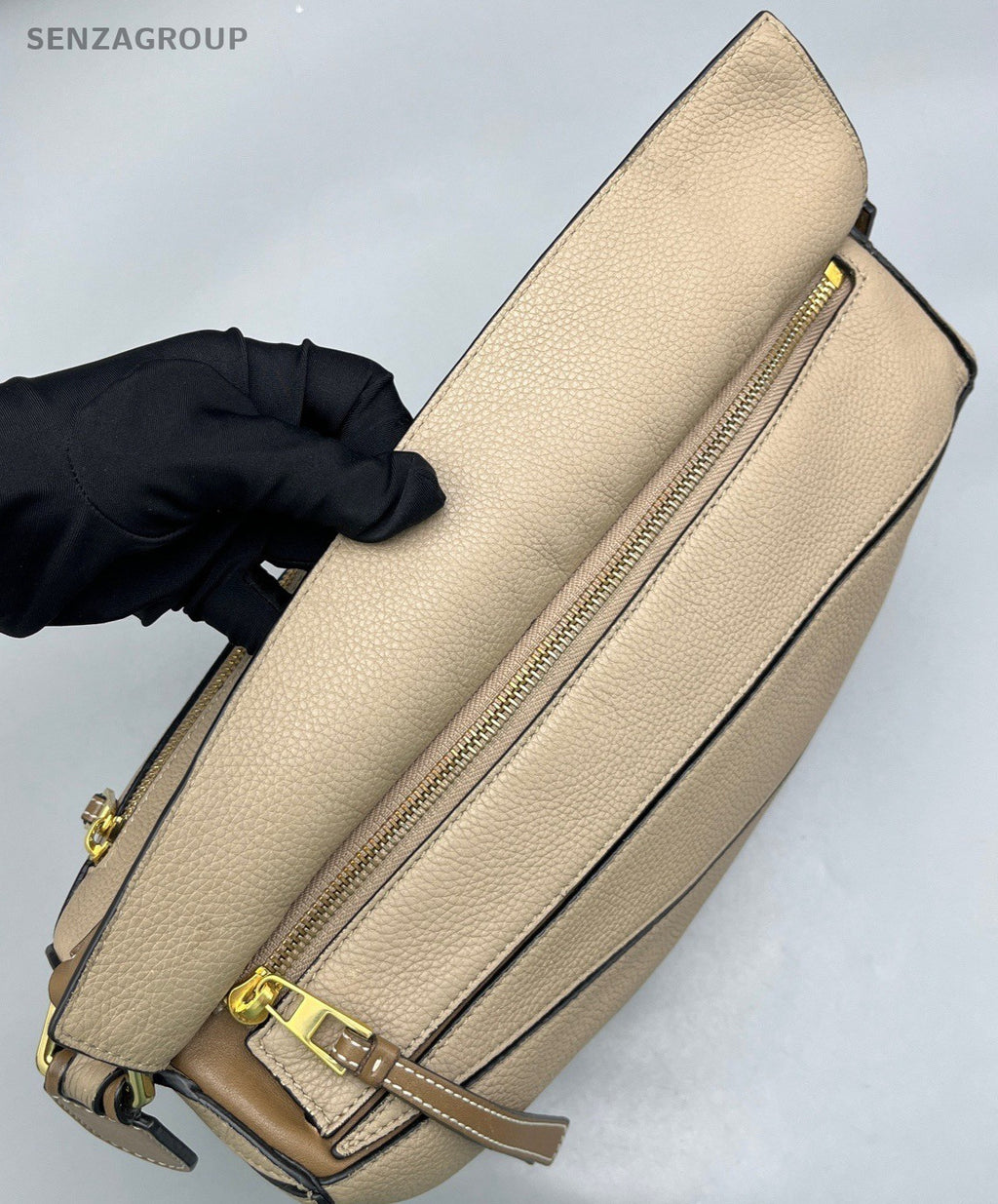 LOEWE Puzzle MM Shoulder Crossbody Bag Sand Women
