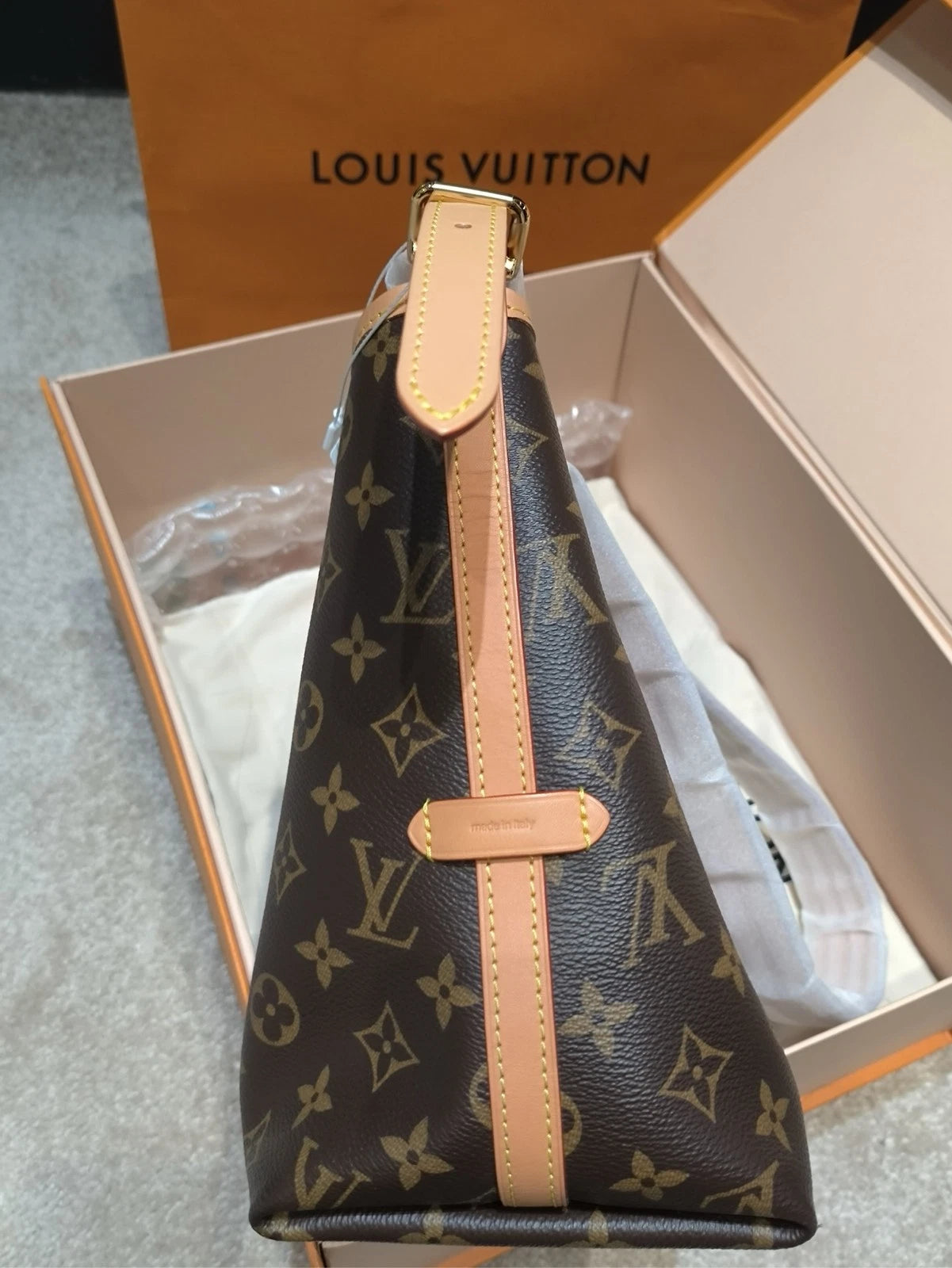 Louis Vuitton Carryall Monogram Canvas Tote Bag Excellent