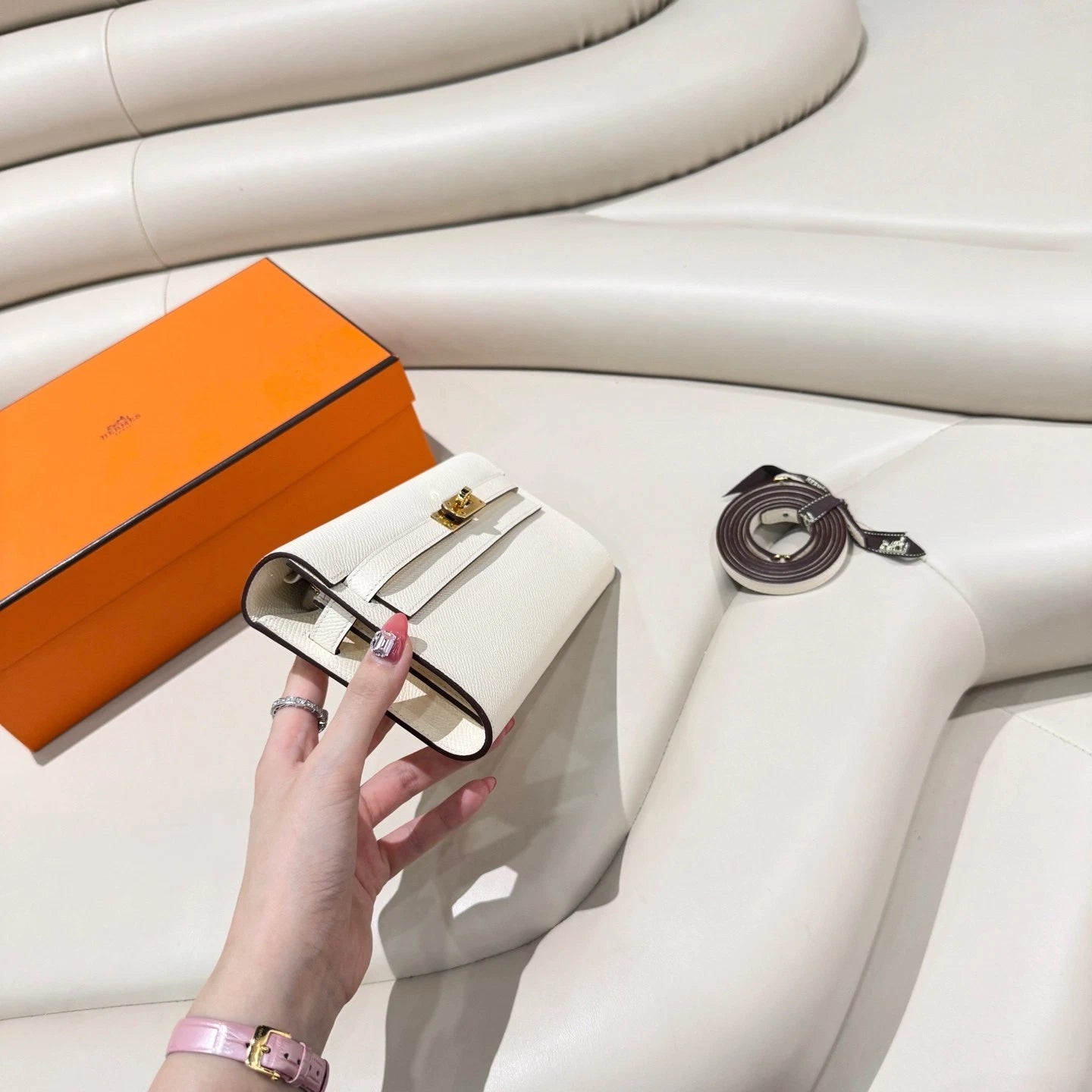 Hermes Kelly To Go Nata White Leather Crossbody Wallet with Strap