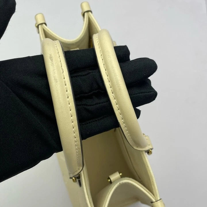 Louis Vuitton OnTheGo Small Ivory Tote Bag For Women