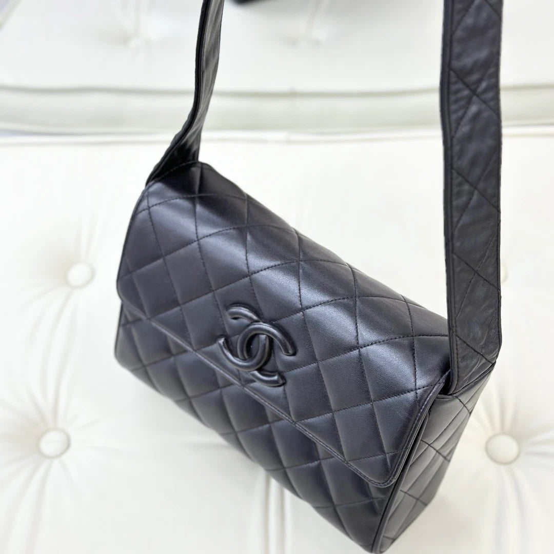 Chanel So Black Lambskin Diamond Shoulder Crossbody Bag Black Women S