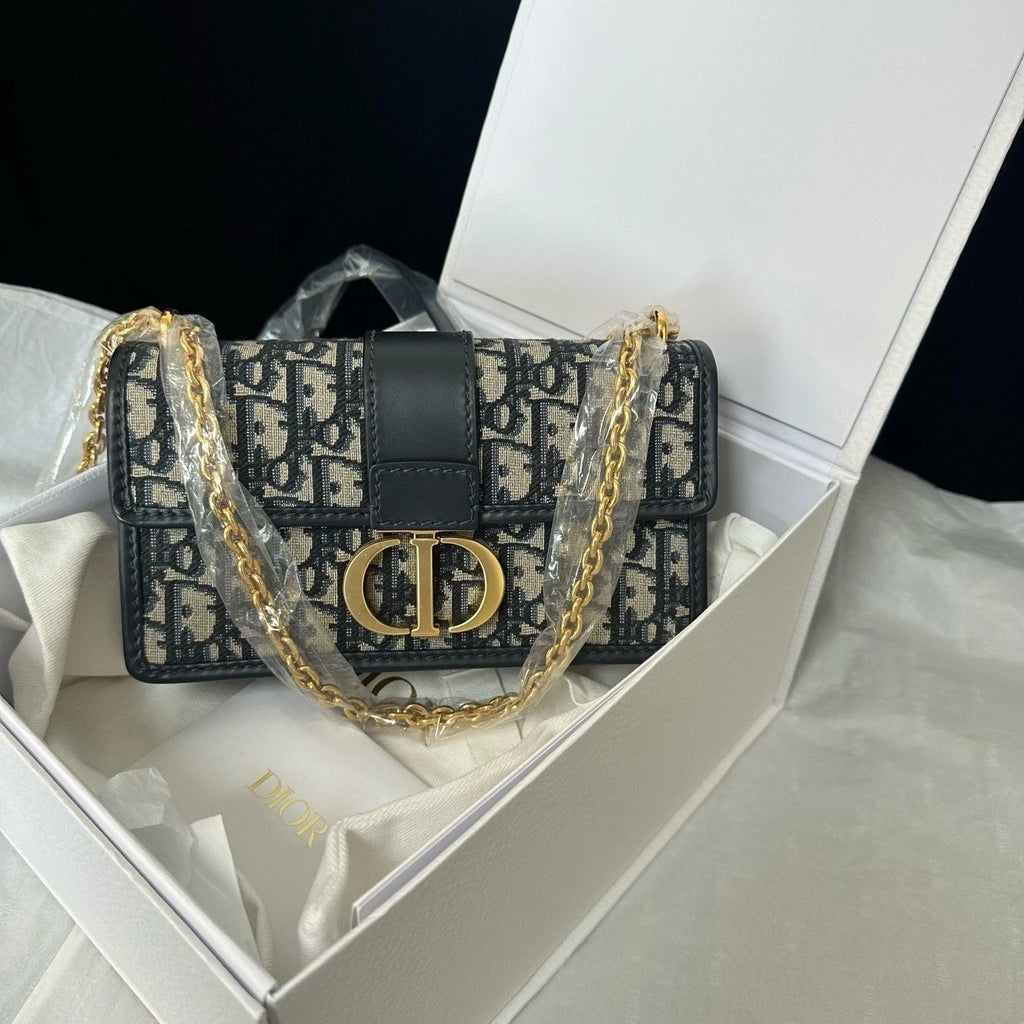 Dior Montaigne30 Small Chain Shoulder Bag For Women