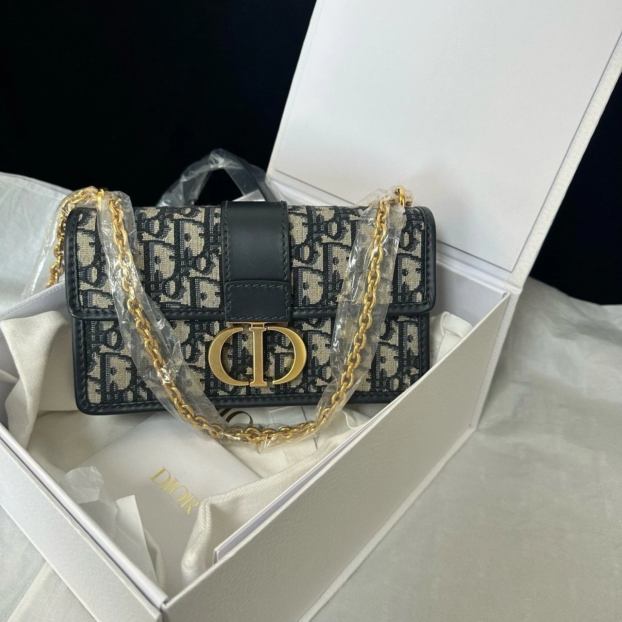 Dior Montaigne30 Small Chain Shoulder Bag For Women