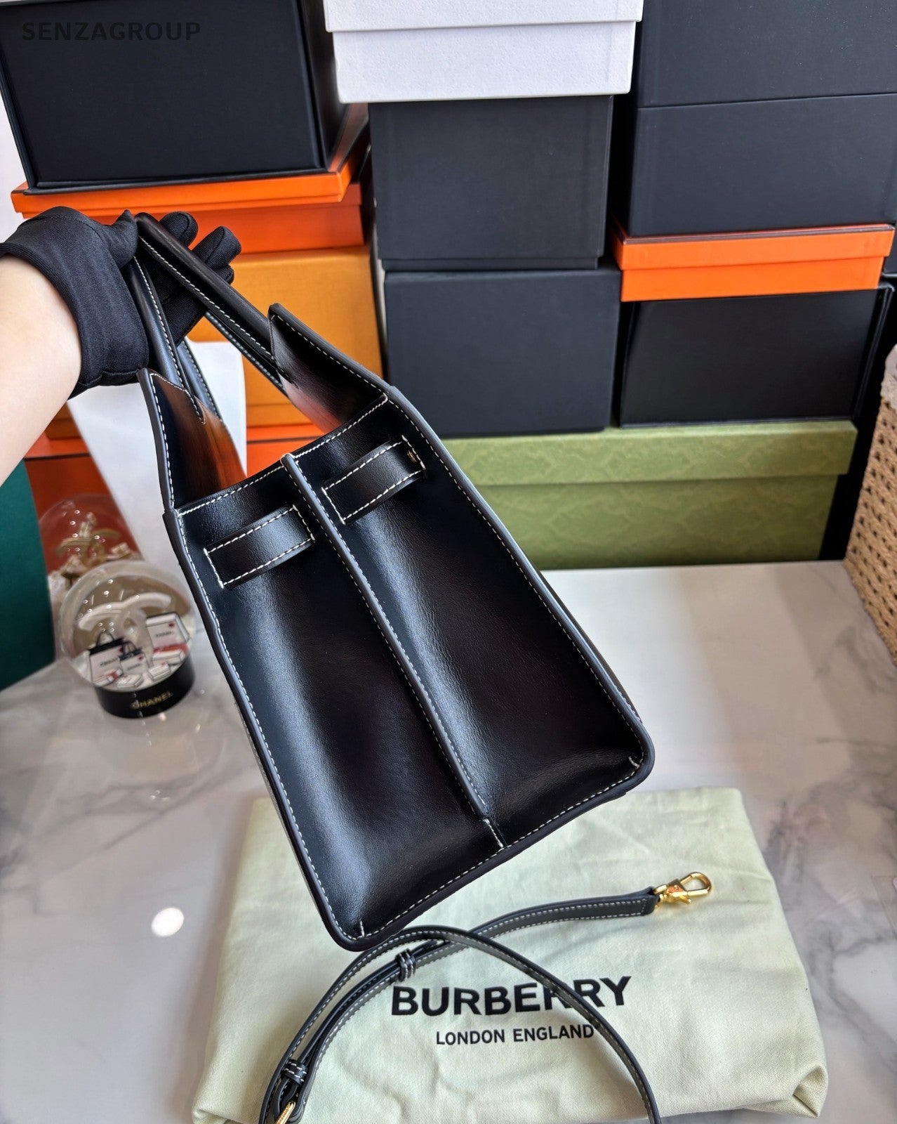 Burberry Title Tote Calfskin Top Handle 2way Shoulder Handbag Black White Women