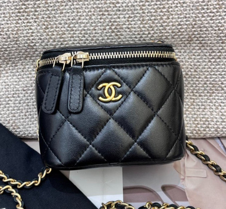 Chanel Diamond Mini Lambskin Box Chain Crossbody Black Gold Women Classic