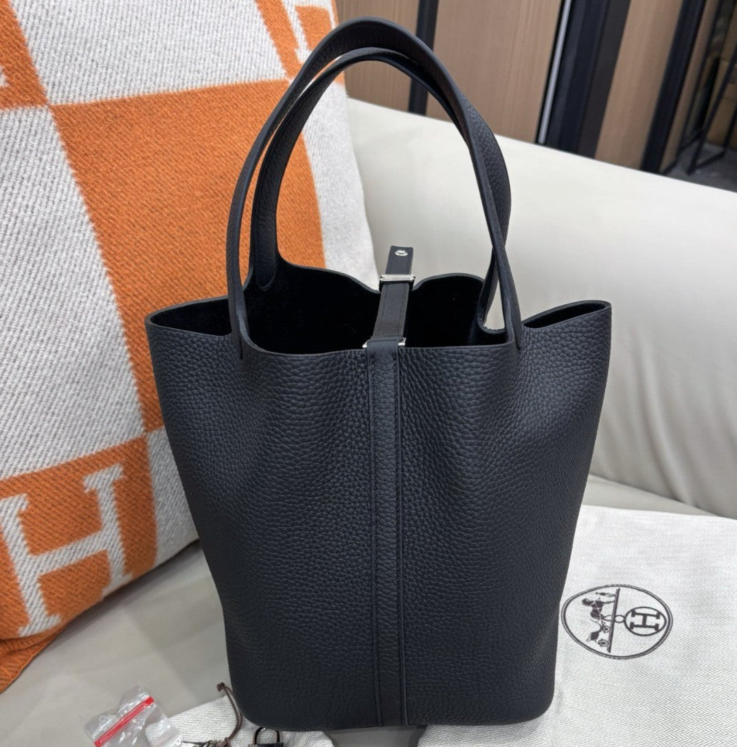 Hermes Picotin22 Top Handle Bag Black Silver Used Women Classic Fashion