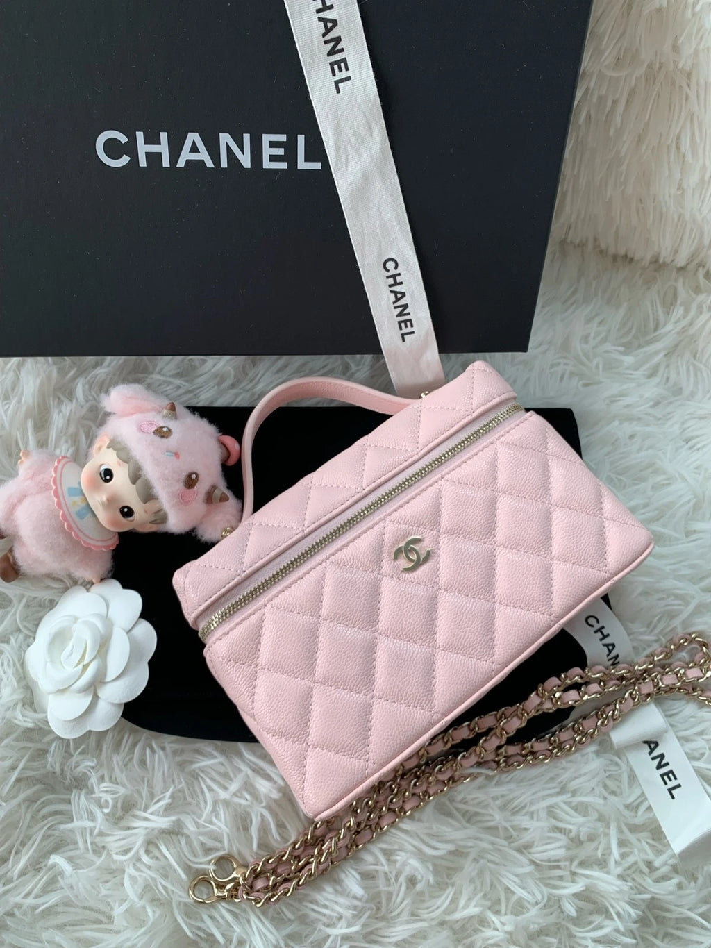Chanel Pink Leather Lunch Box Shoulder Handbag For Women