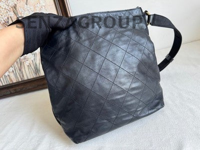 Chanel Black Gold Bucket Tote Bag Chain Shoulder Crossbody Quilted Women