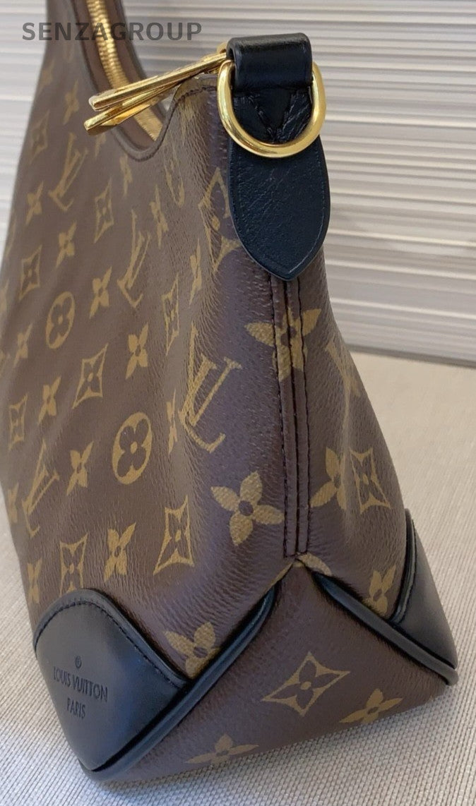 Louis Vuitton Monogram Chain Shoulder Bag Crossbody Brown Gold Women Classic