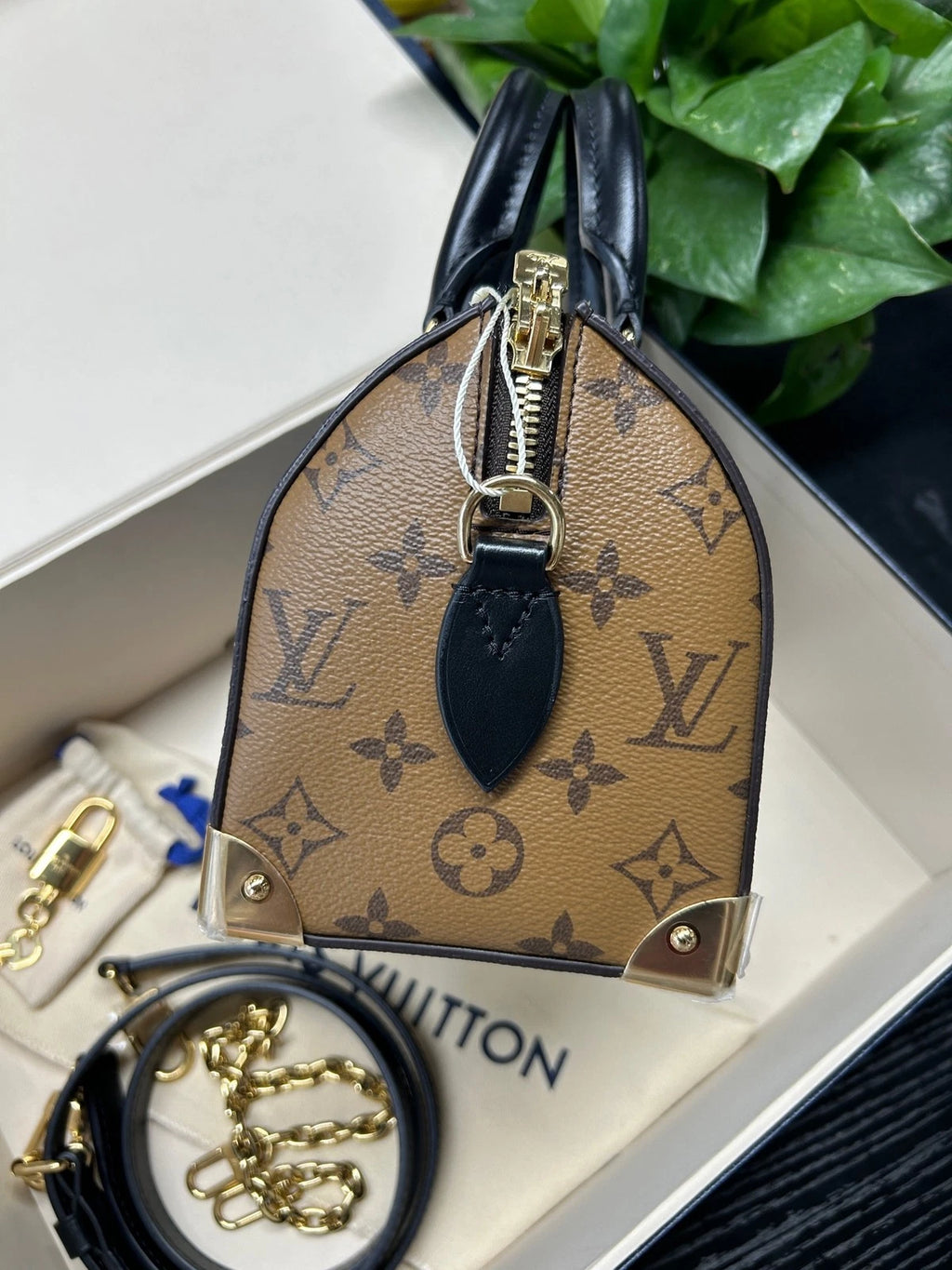 Louis Vuitton Speedy Trunk 20 Brown Canvas Handbag Crossbody Bag Excellent