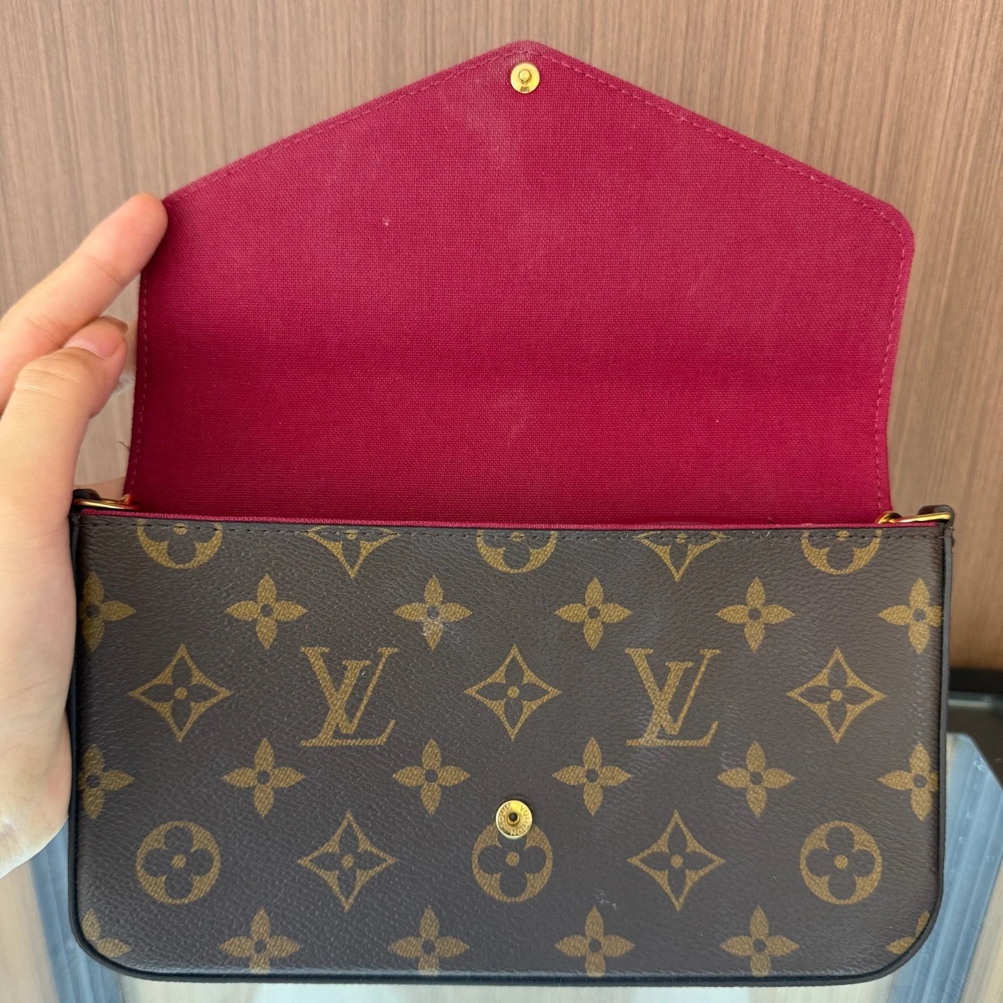 Louis Vuitton Monogram Canvas Clutch Chain Crossbody Bag Brown For Women