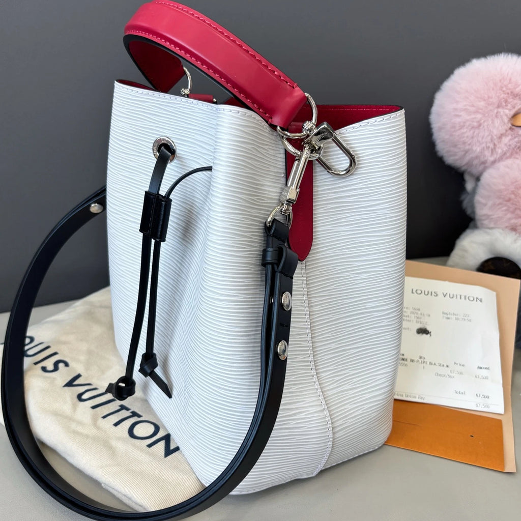 Louis Vuitton NeoNoe White Shoulder Bag Top Handle Excellent