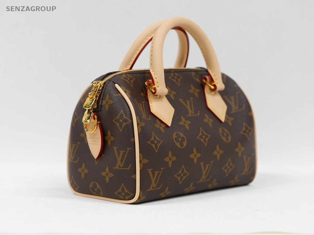 Louis Vuitton Speedy 20 Bandouliere monogram Canvas Almost Brand NEW Women