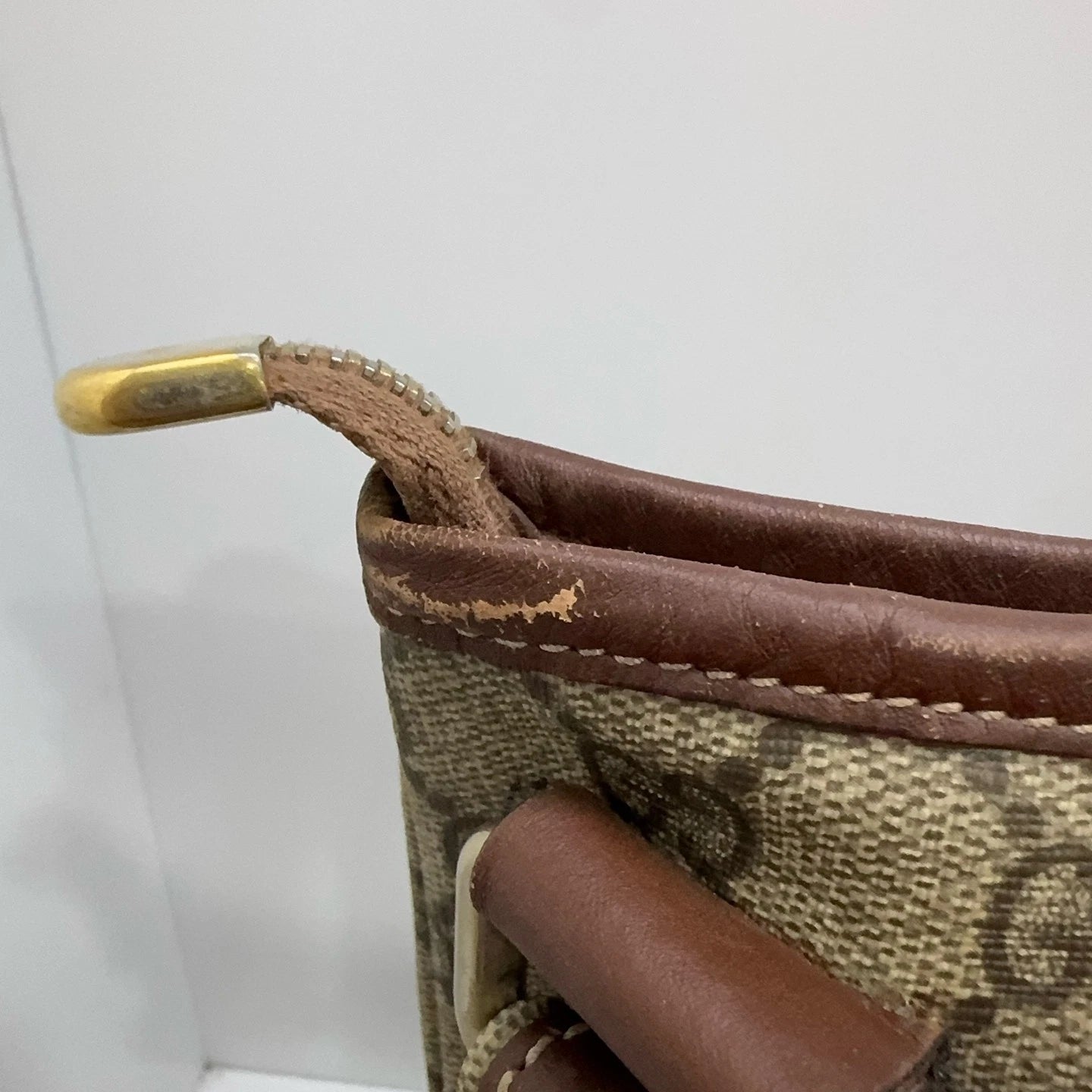 Gucci Classic Monogram Canvas Women Shoulder Crossbody Messenger Bag