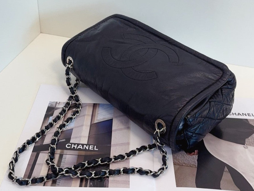 CHANEL CC Logo Hobo Chain Shoulder bag Black Silver Women Classic