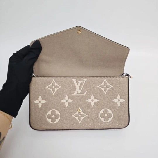 Louis Vuitton Pochette Felicie Gray White 3-in-1 Chain Crossbody Bag