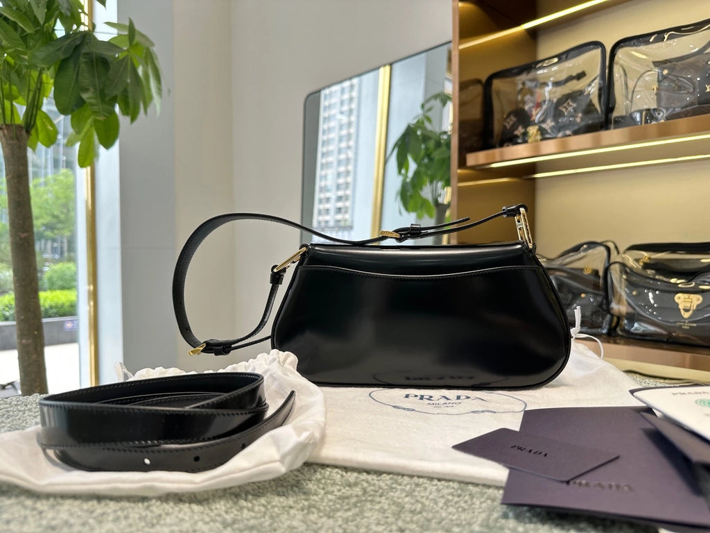 PRADA Black Leather Baguette Shoulder Crossbody Handbag For Women