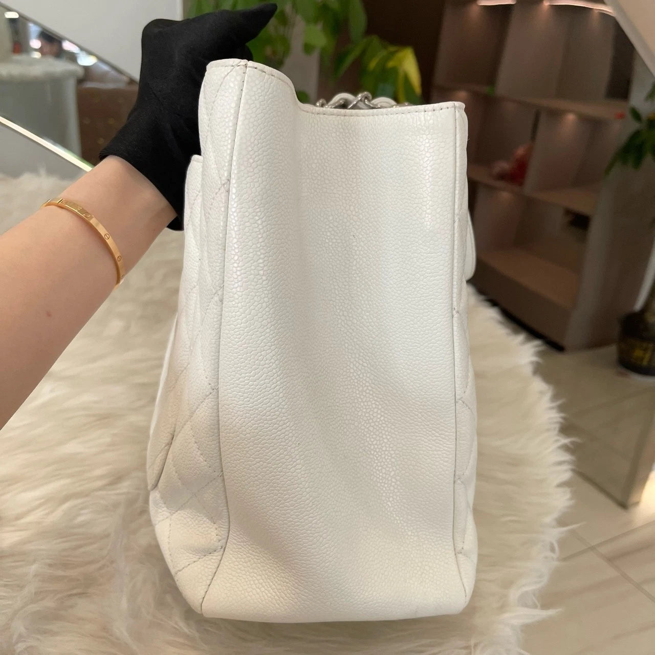 Chanel GST Tote Chain Shoulder Bag Silver White Quilted Classic Women