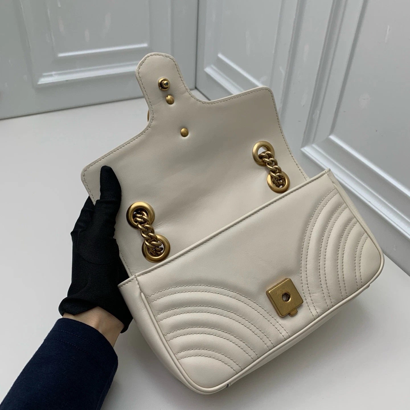 Gucci Marmont22 Chain Shoulder Bag Crossbody White Gold Women Classic