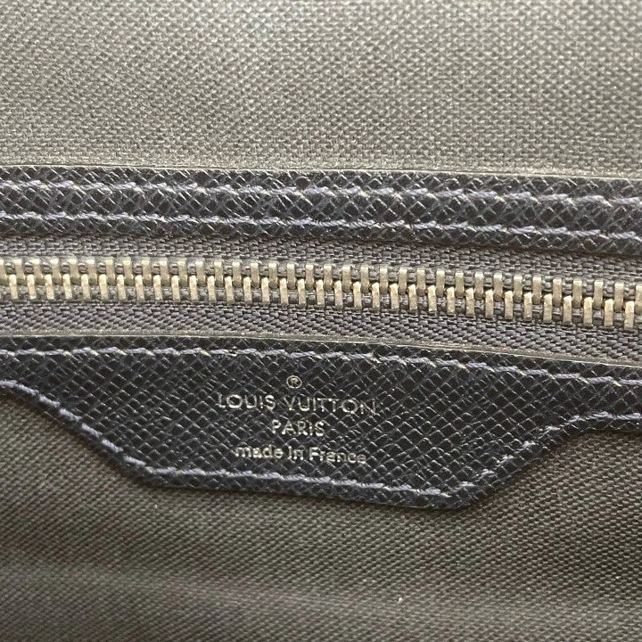 Louis Vuitton Blue Grainy Leather Crossbody Messenger Bag For Women