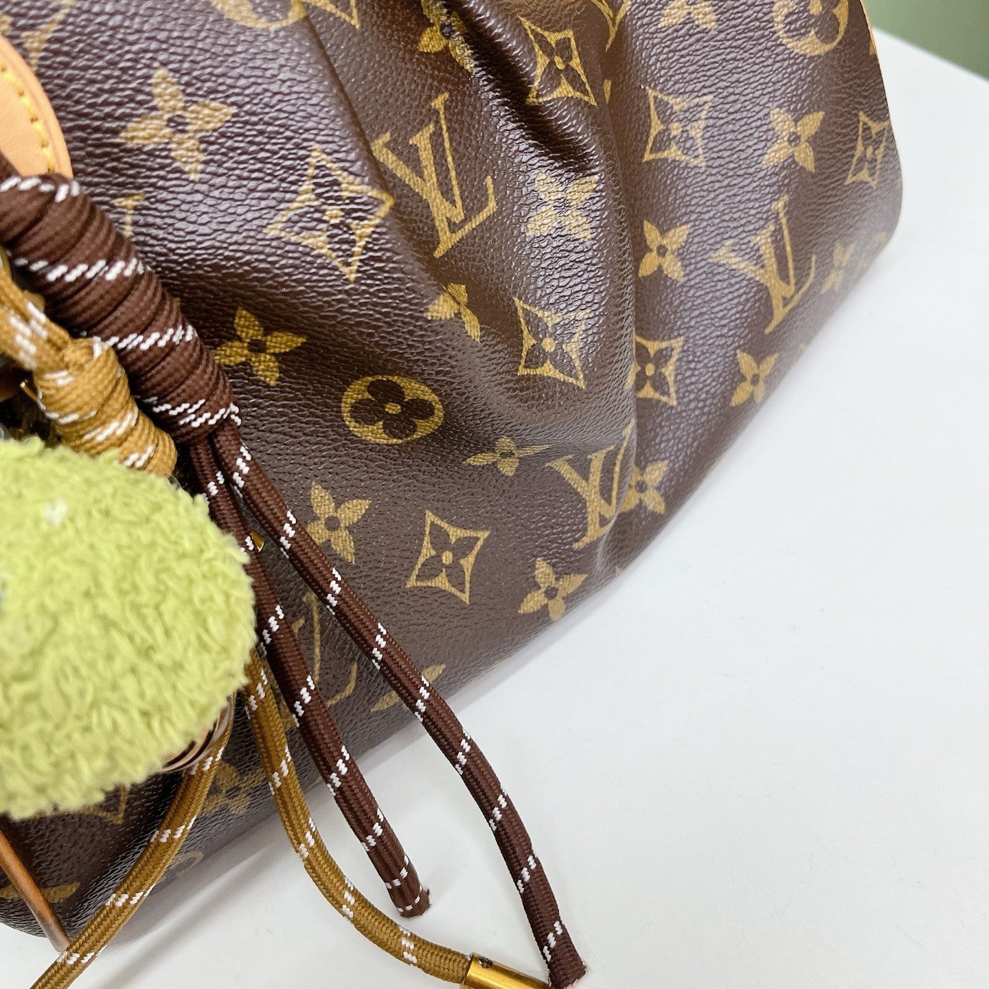 Louis Vuitton Tivoli Monogram Canvas Top Handle Bag Brown Gold Women Classic