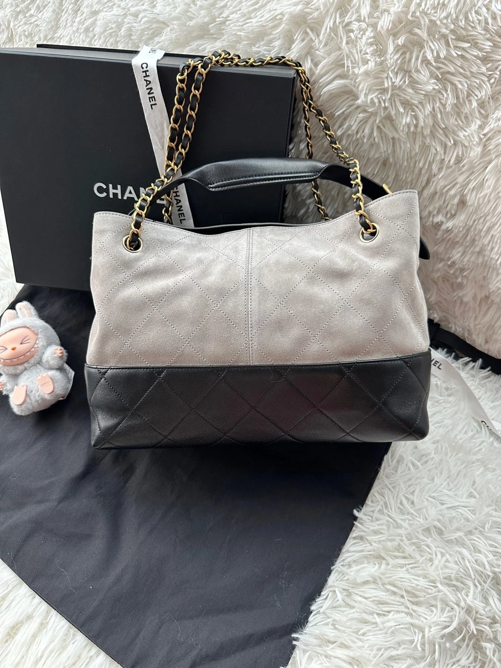 New CHANEL Gray Black Suede Leather Hobo Tote Shoulder Handbag Women