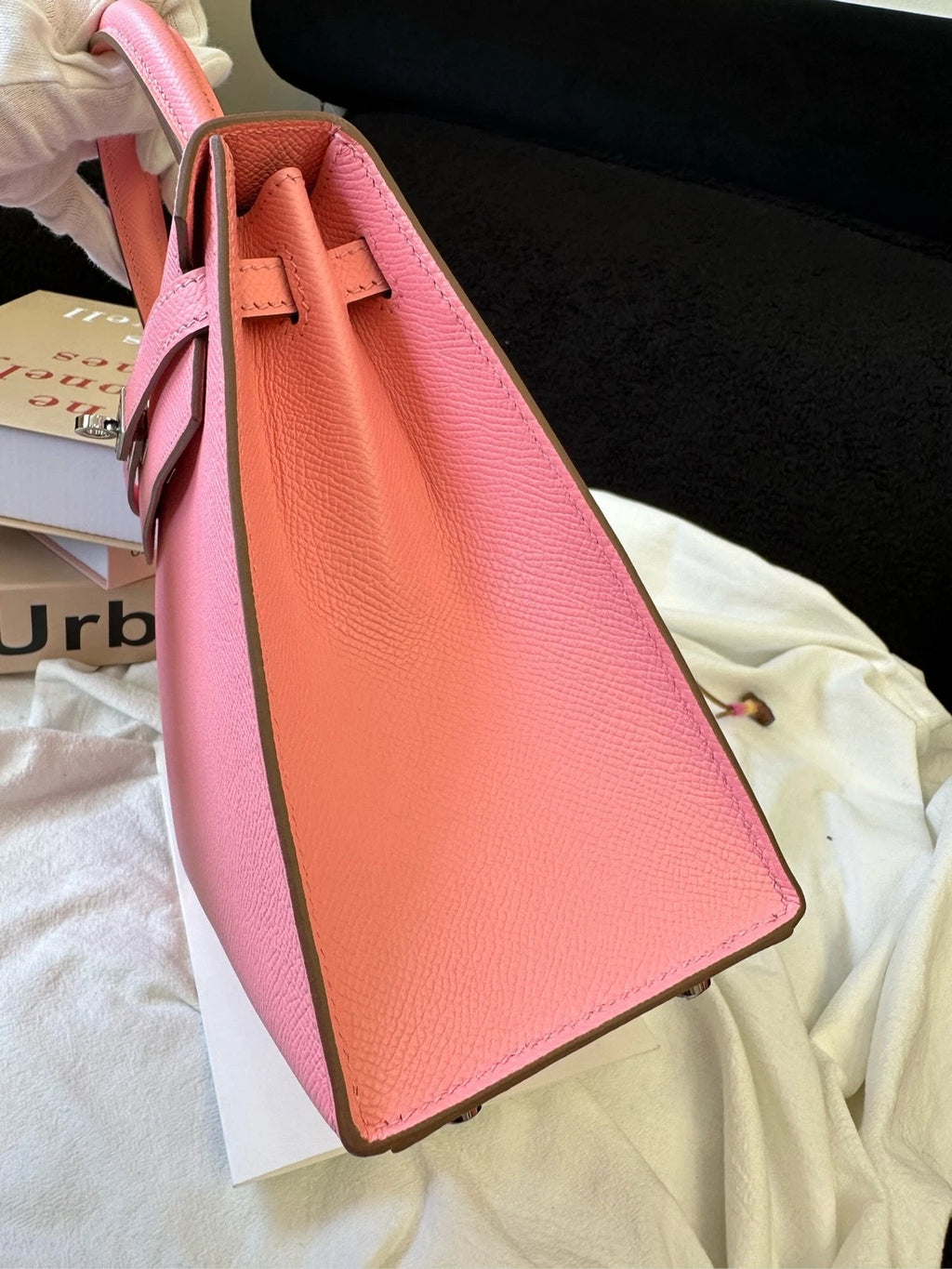 Hermes Kelly25 Pink Leather Top Handle Bag For Women
