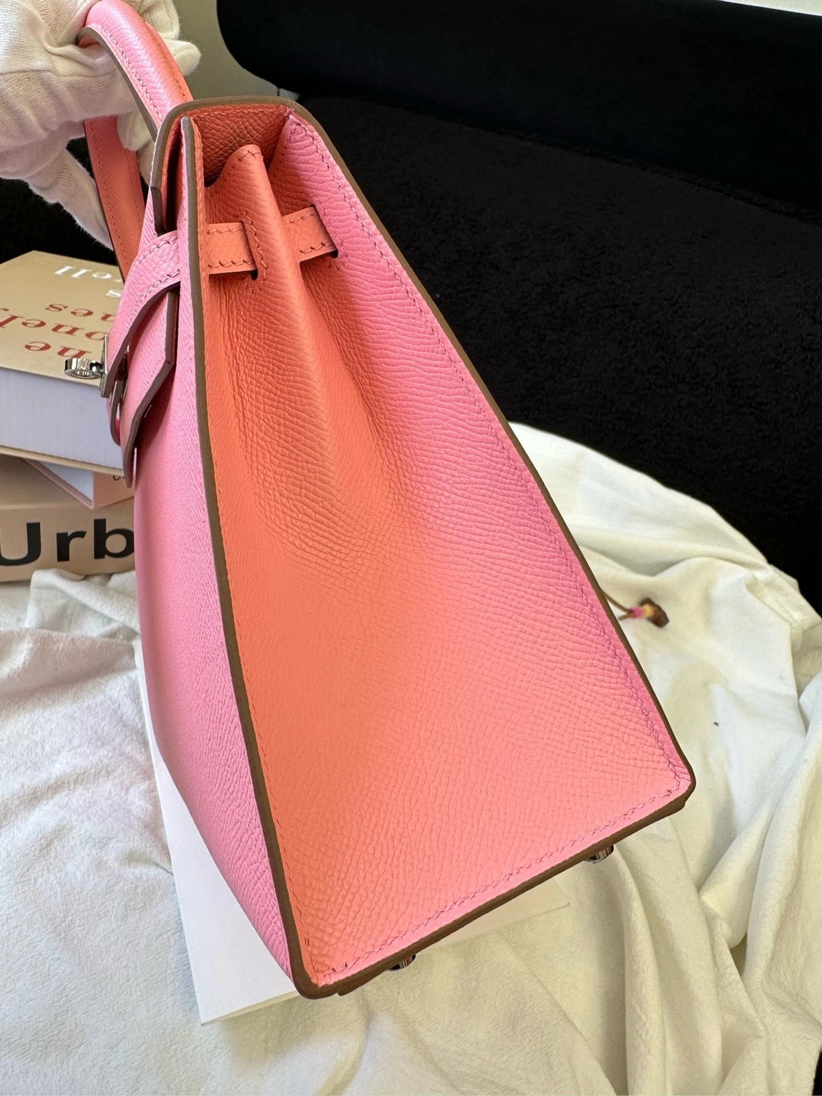 Hermes Kelly25 Pink Leather Top Handle Bag For Women