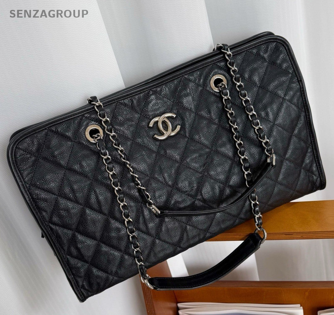 CHANEL Caviar Tote Diamond Pattern Chain Shoulder bag Black Silver Women Classic