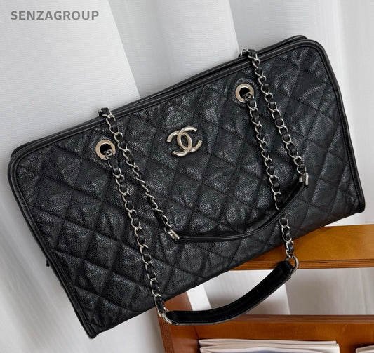 CHANEL Caviar Tote Diamond Pattern Chain Shoulder bag Black Silver Women Classic