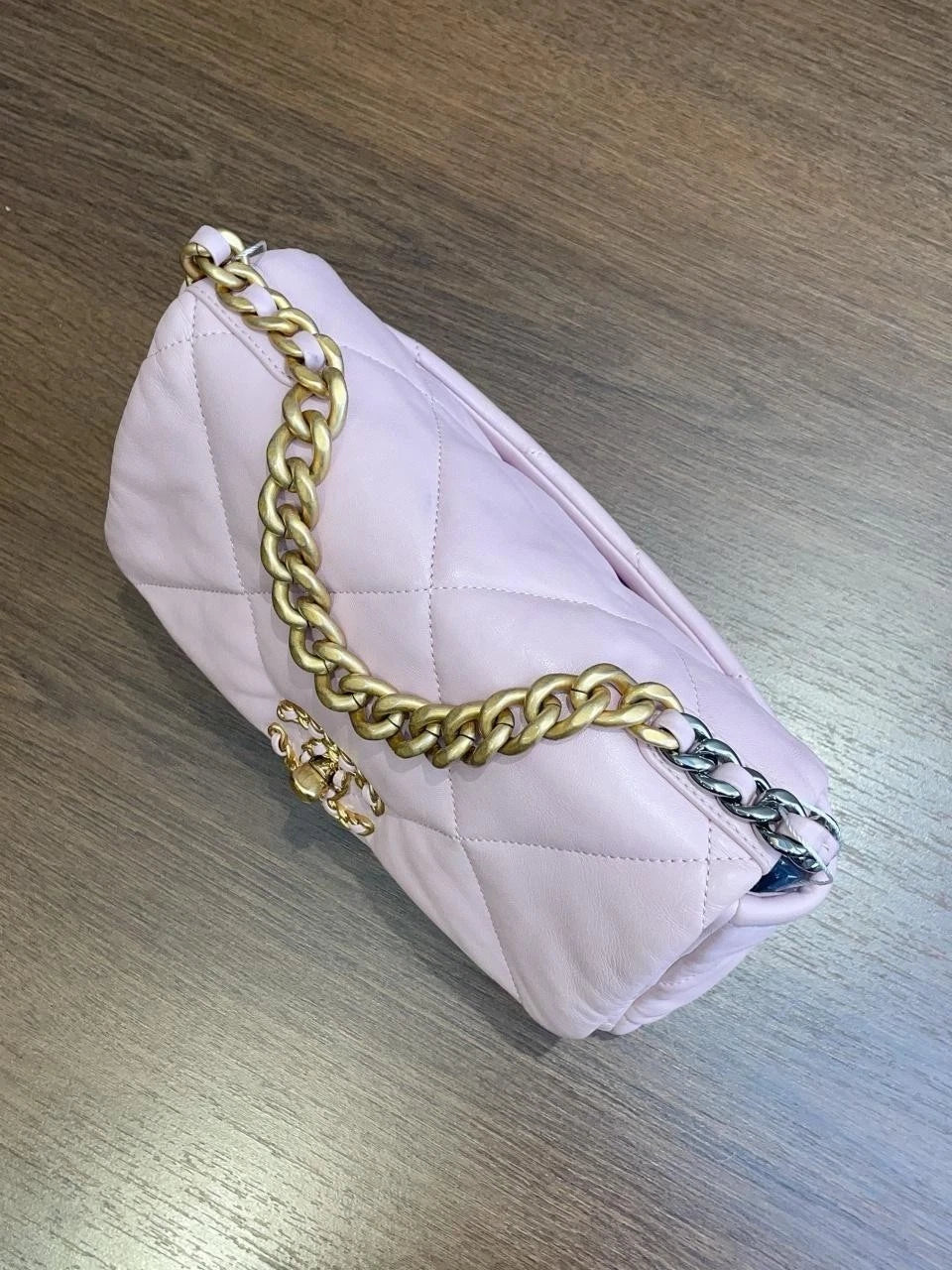 SJ0001 YS1713K 19 Handbag Pink Lambskin with Gold Tone