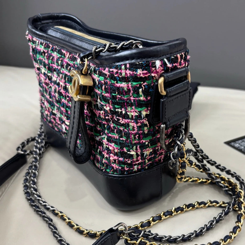 Chanel Gabrielle Chain Shoulder Crossbody Bag Black Gold Women Fashion