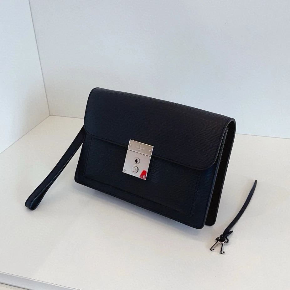 Louis Vuitton Neo Bellaïa Epi Leather Clutch Bag Black Silver Hardware