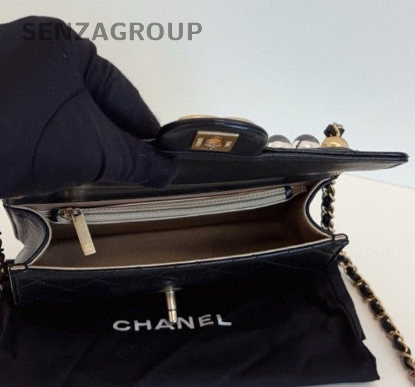 Chanel Classic Flap Pearl Chain Shoulder Bag Crossbody Black Gold Women Fashion