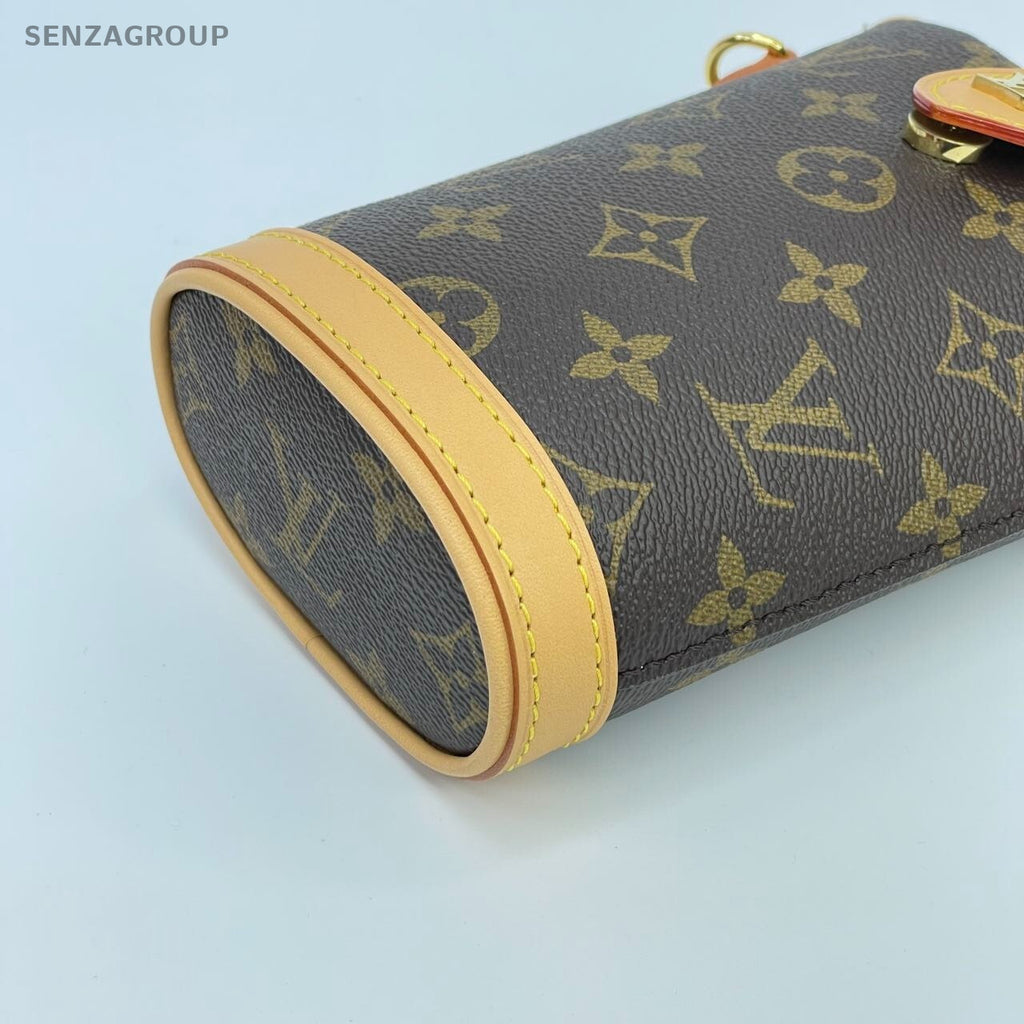 Louis Vuitton Fold Me pouch Crossbody Bag  With strap M80874