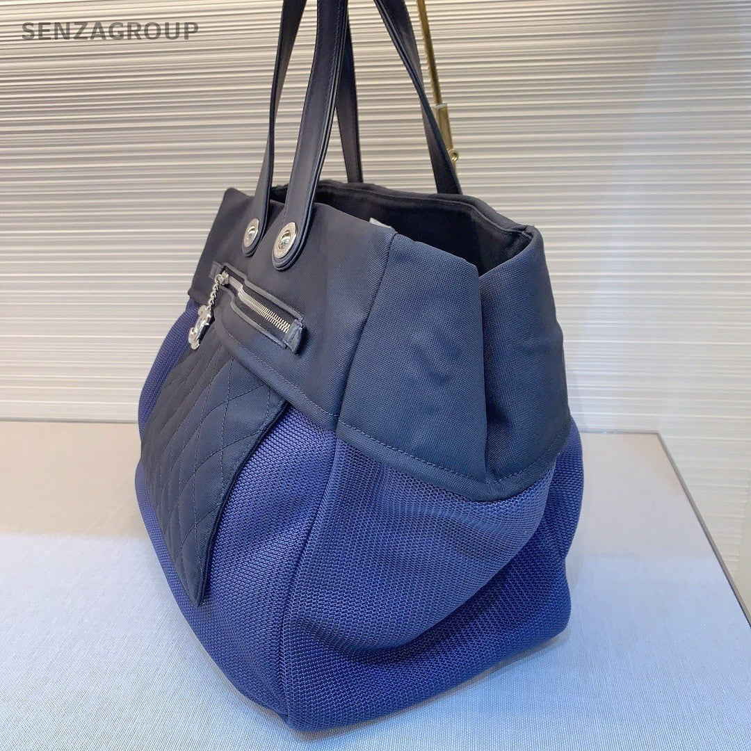 CHANEL Diamond Patchwork leather beach bag Black-Blue Women Handbag