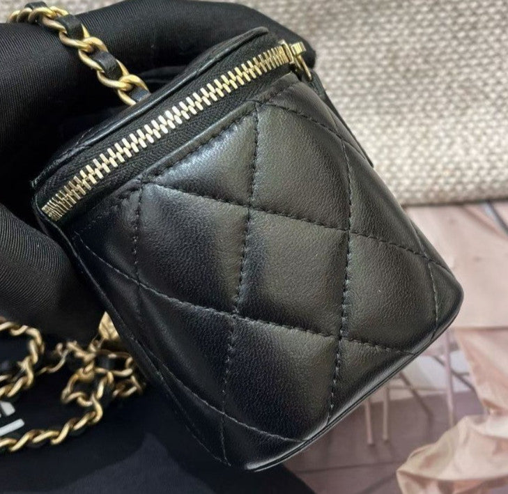 Chanel Diamond Mini Lambskin Box Chain Crossbody Black Gold Women Classic