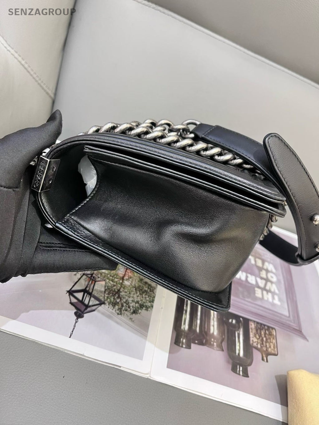 CHANEL Lebody MM Lambskin Chain Shoulder bag Black Silver Women Classic
