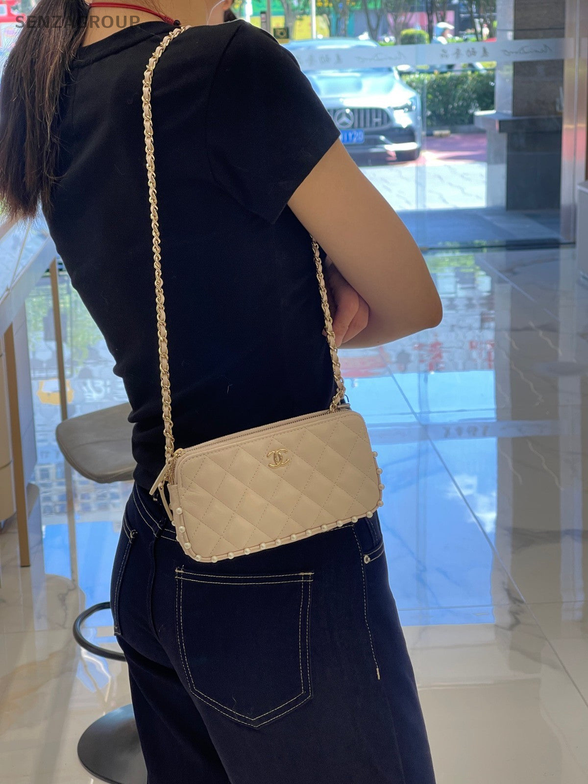 CHANEL 20C Woc Pearl Calfskin Chain Shoulder bag Crossbody Women White Gold