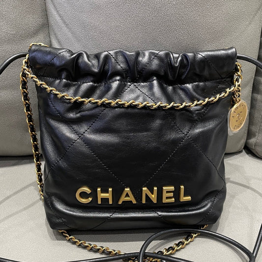 Chanel 22 Bag Mini Black Gold Quilted Chain Shoulder Bag Classic Fashion