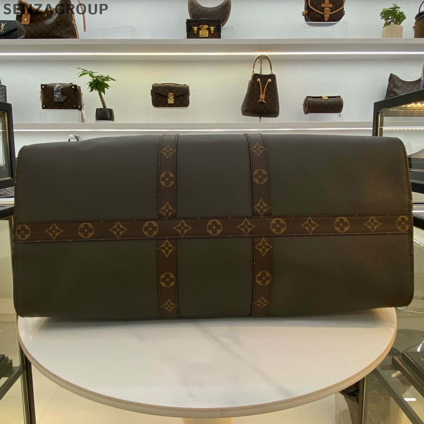 Louis Vuitton Brown Keepall 50 Travel Bag - Unisex Hand Carry & Shoulder Strap