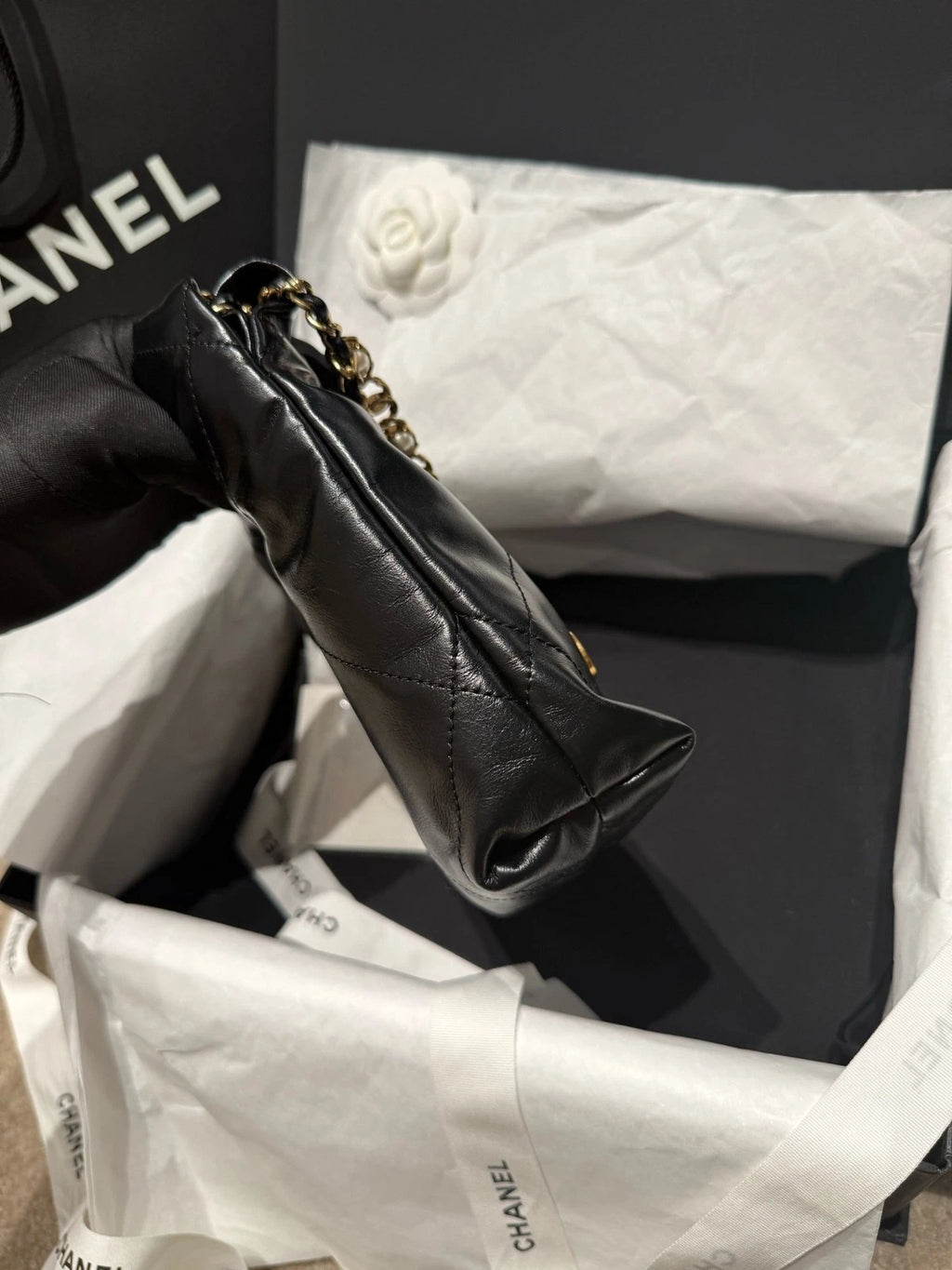 New CHANEL 22 Mini Tote Detachable Pearl Chain Shoulder Bag For Women