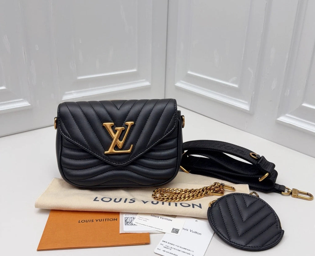 Louis Vuitton New Wave Chip Version Chain Bag Crossbody Bag Excellent