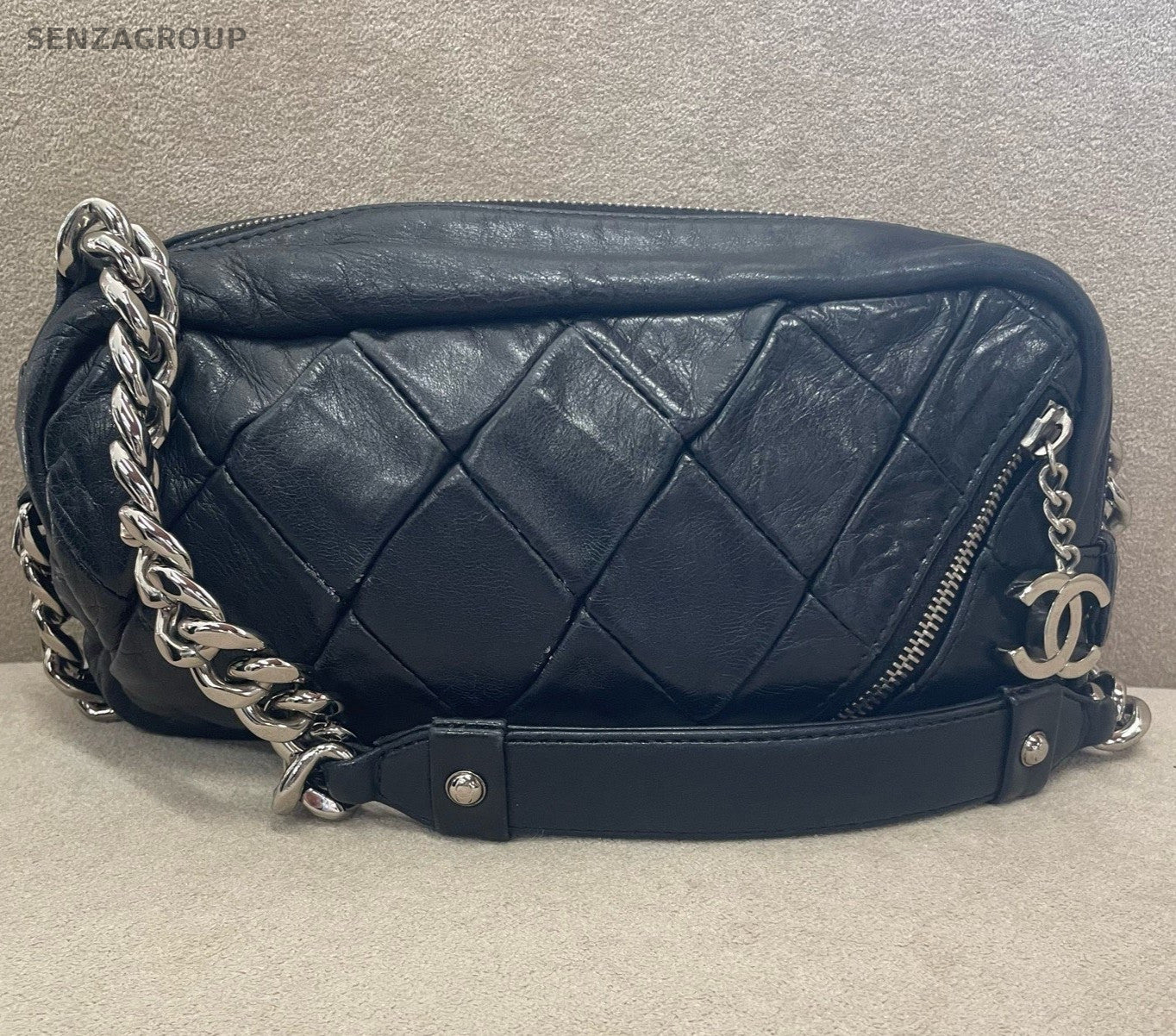 Chanel Diamond Chain Handbag Shoulder Bag Black Silver Women Classic
