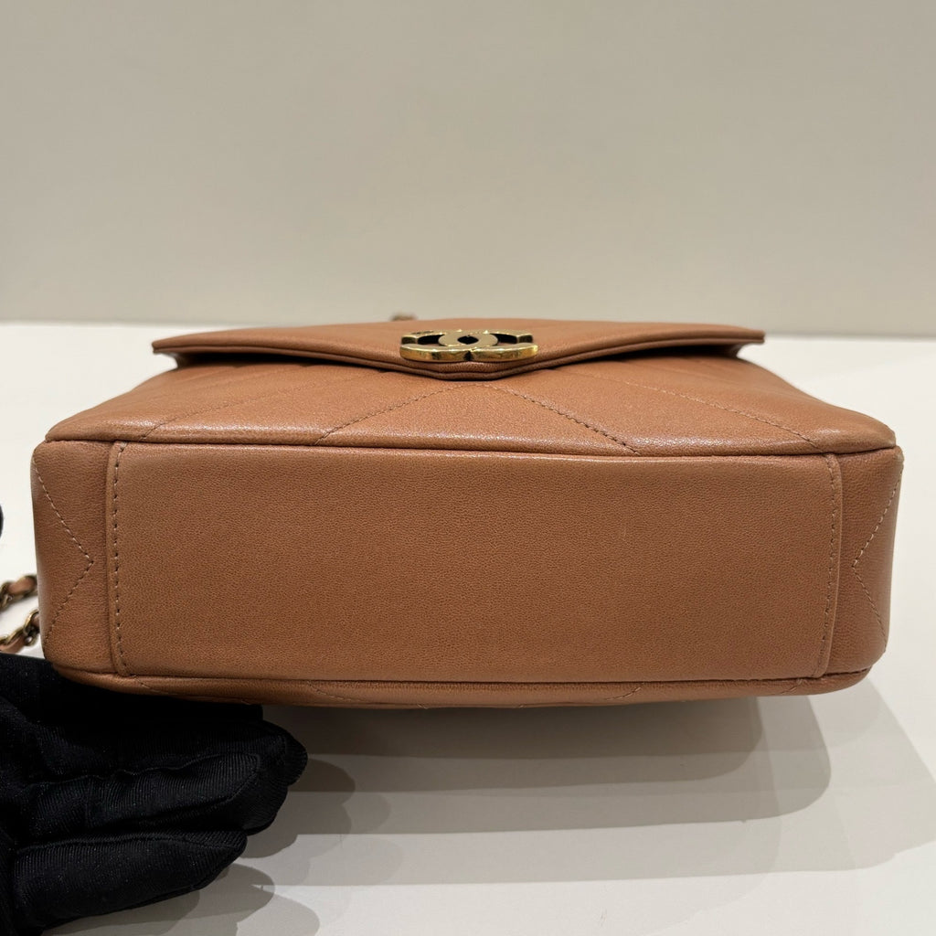 Chanel Brown V-Quilted Camera Bag Chain Strap Shoulder Crossbody Classic