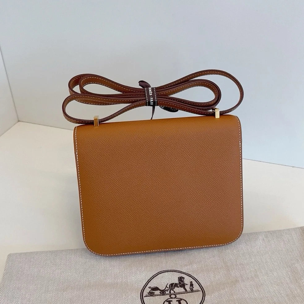 Authentic Hermes Constance19 Epsom Leather Shoulder Crossbody Silver Hardware