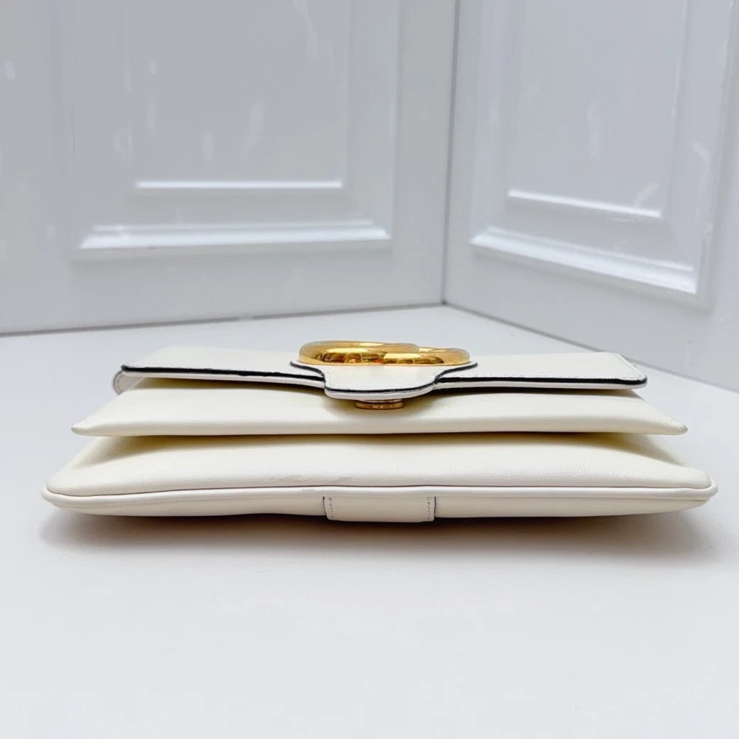 Gucci Arli PM Shoulder Bag White Gold Used Women Classic