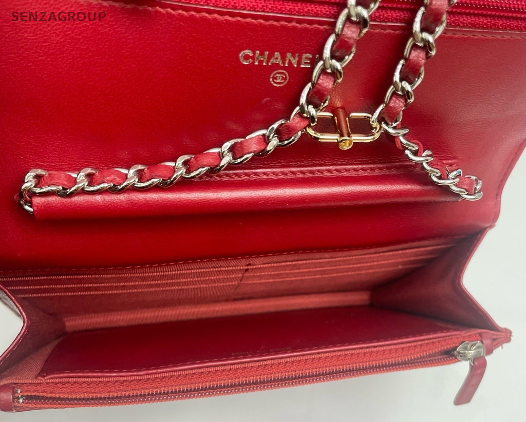 Chanel woc Diamond Shoulder Crossbody Bag Red Women